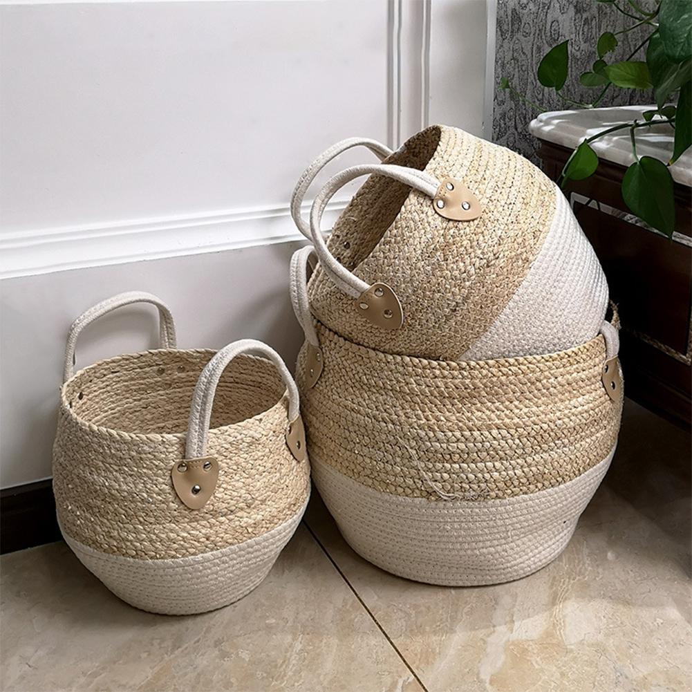 Straw storage basket