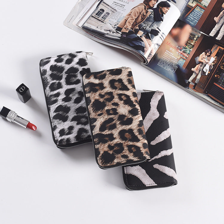 Fashion Long Zipper Women Wallets Bright Leather Black and White Wallet